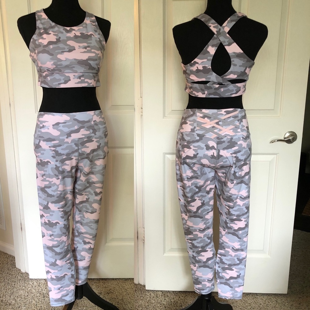 Fabletics PowerHold Leggings+Ella High Impact Bra